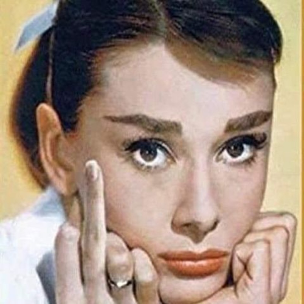 Meet your Posher, Nina